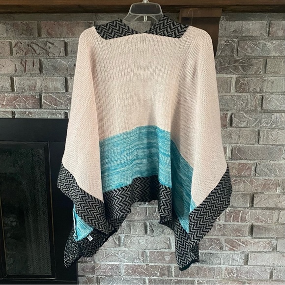 BellanBlue Wrap Shrug - Picture 2 of 3